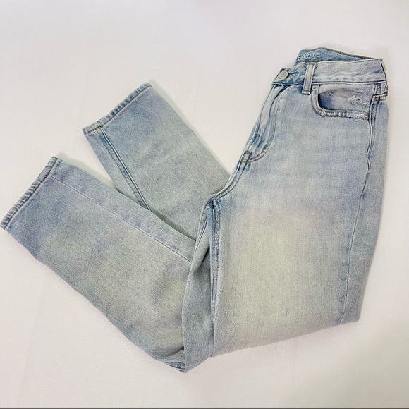 AMERICAN EAGLE OUTFITTERS light washed Mom Jeans light denim blue 4 regular - Picture 10 of 10